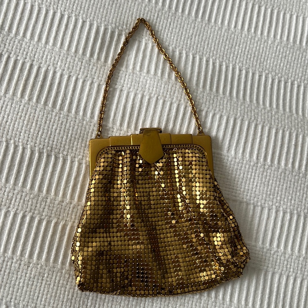 Vintage Whiting and Davis gold mesh mini bag